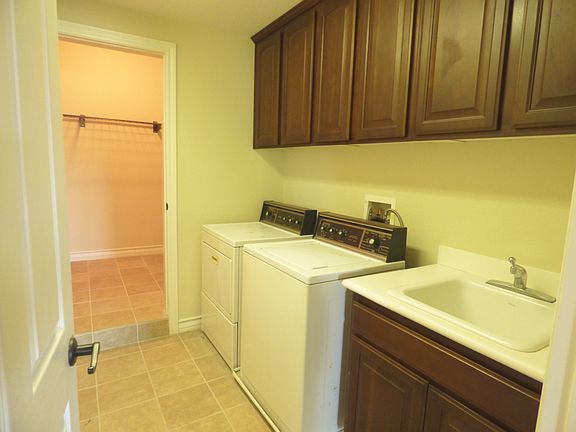 3rd image of 31557 Pompei Ln