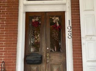 128 Gay St, Phoenixville, PA 19460