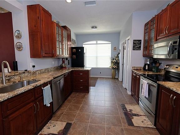 2nd image of 31044 Wrencrest Dr