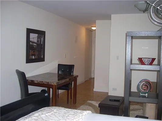 Rented by Apartment Luxe Realty Group, Inc | media 2