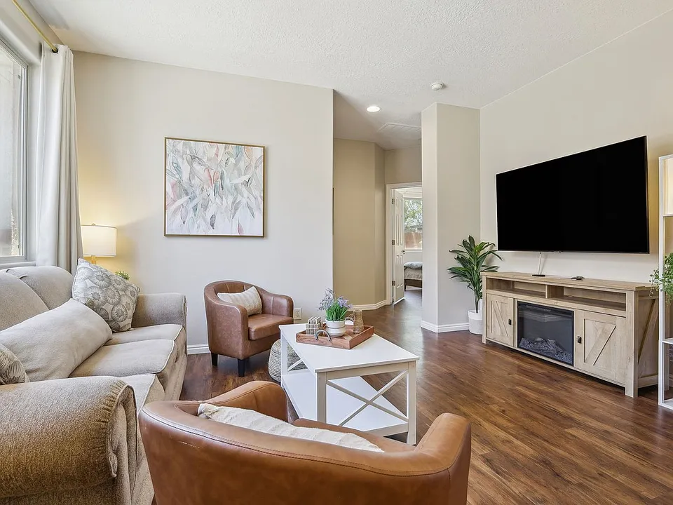 103 Desert Willow Ln #1-ID1641603P