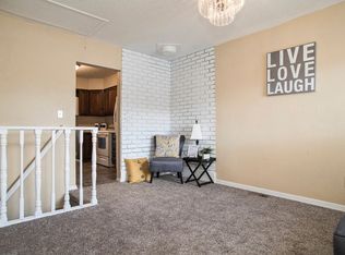 719 7th Ave, Belle Fourche, SD 57717