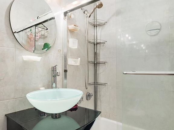 5th image of 2475 W 16th St APT 2E