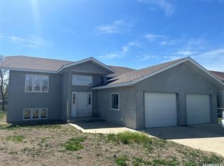 117 Carson Bay, Lampman, SK S0C1N0