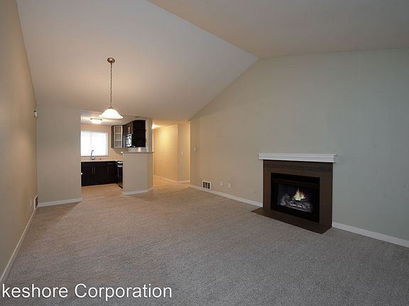 2nd image of 13854 NE 8th St #10999650