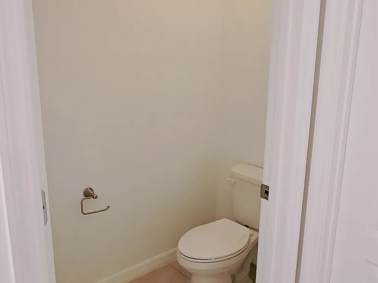 2487 White Lilly Dr — Photo 32