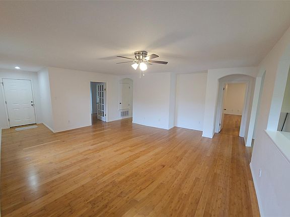 5th image of 199 Tristans Way