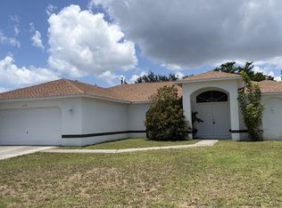 1229 SE 21st Pl, Cape Coral, FL 33990