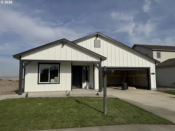 627 Arthur St, Umatilla, OR 97882