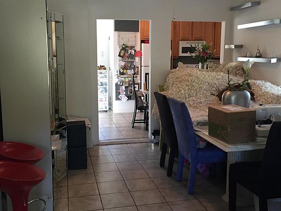 5th image of 110 Prall Ave