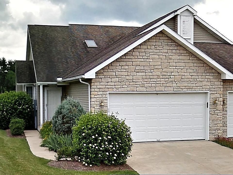 1st image of 36 Coventry Ct E