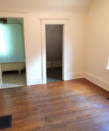 5th image of 1313 Franklin Ave SE