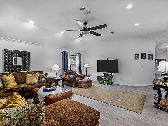 5th image of 5616 Bonnie Dr
