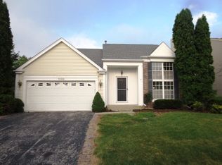 1330 S Paddock Dr, Wheeling, IL 60090