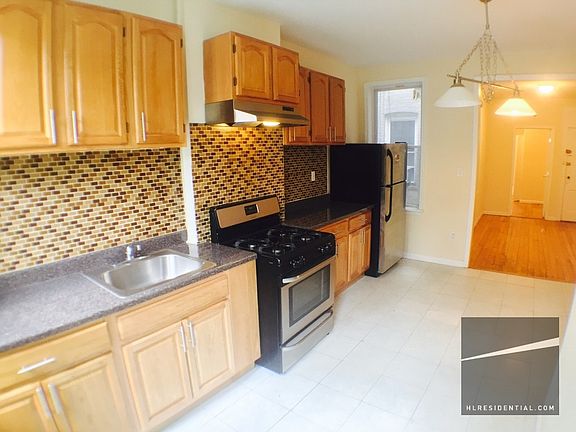 5th image of 3080 44th St #1G