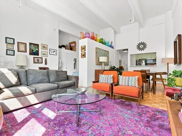 1500 Hudson Street image 1 of 50