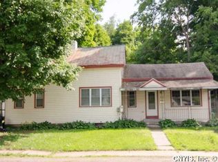 25 Spring St, Adams, NY 13605