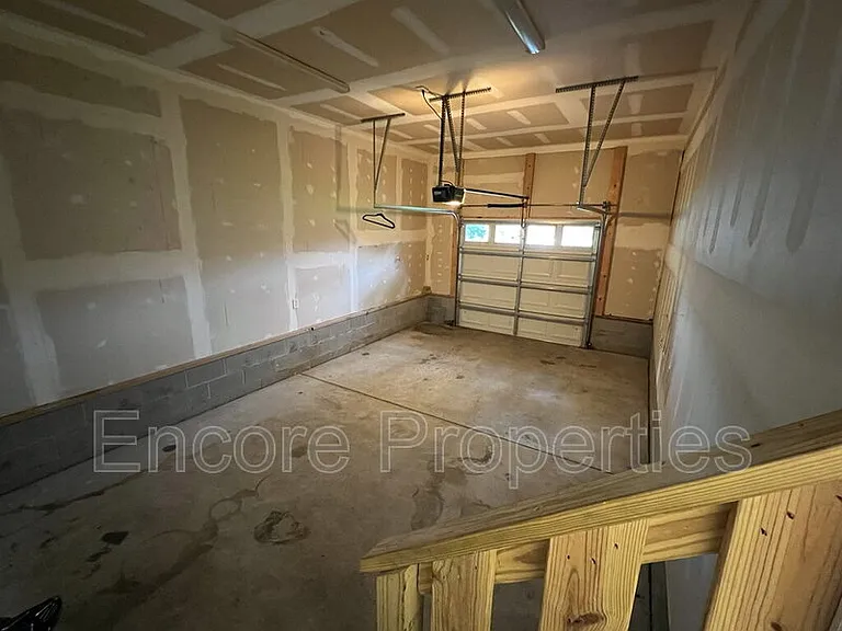 11977 Old Stage Rd — Photo 20