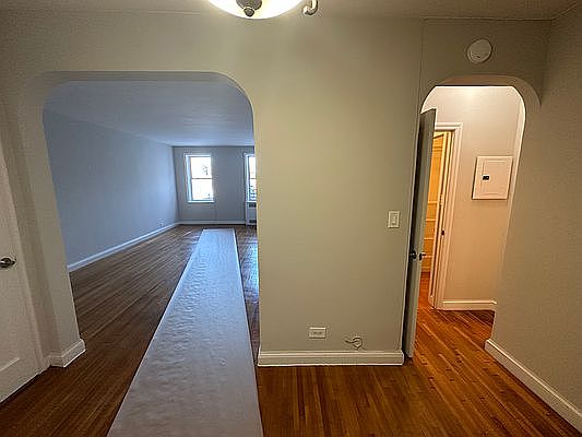 3rd image of 3240 Netherland Ave APT 3A