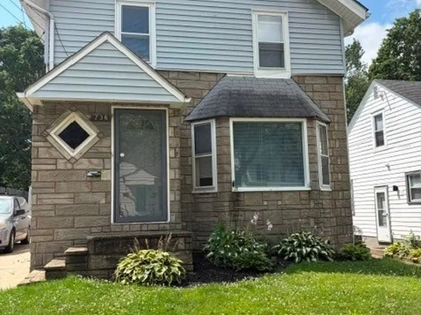 736 Polk Ave, Akron, OH 44314