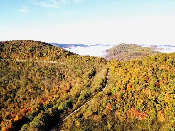 99999999 Highway 92, Pineville, KY 40977