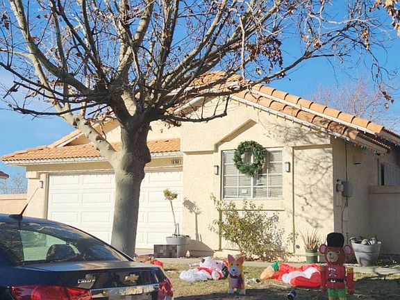 2nd image of 16168 Bridgewood Ln
