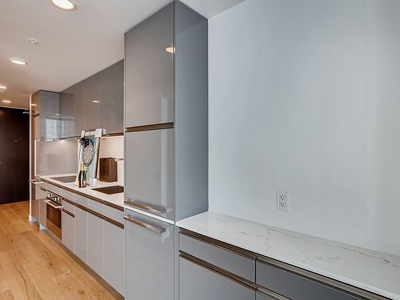 2nd image of 1808 Minor Ave #1110