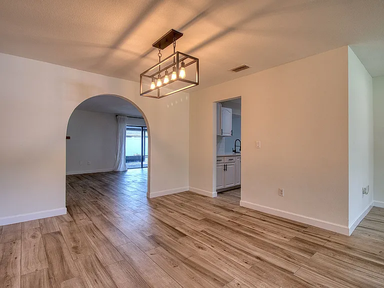 355 Laughing Gull Ln — Photo 9