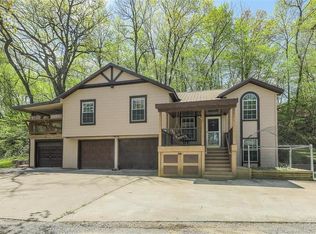 8725 Kansas Ave, Kansas City, KS 66111