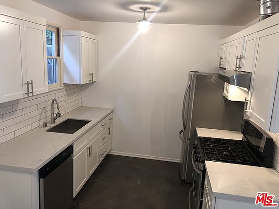 3rd image of 1707 Washington Ave