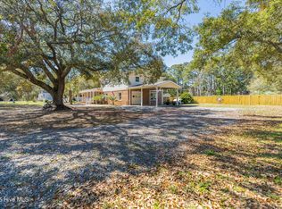 511 E Moore St, Southport, NC 28461