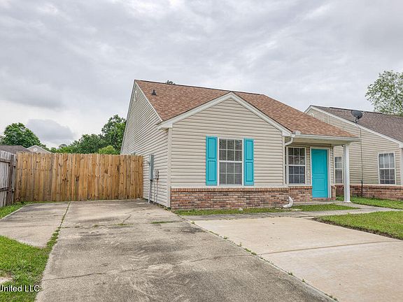 3rd image of 11132 Dede Dr