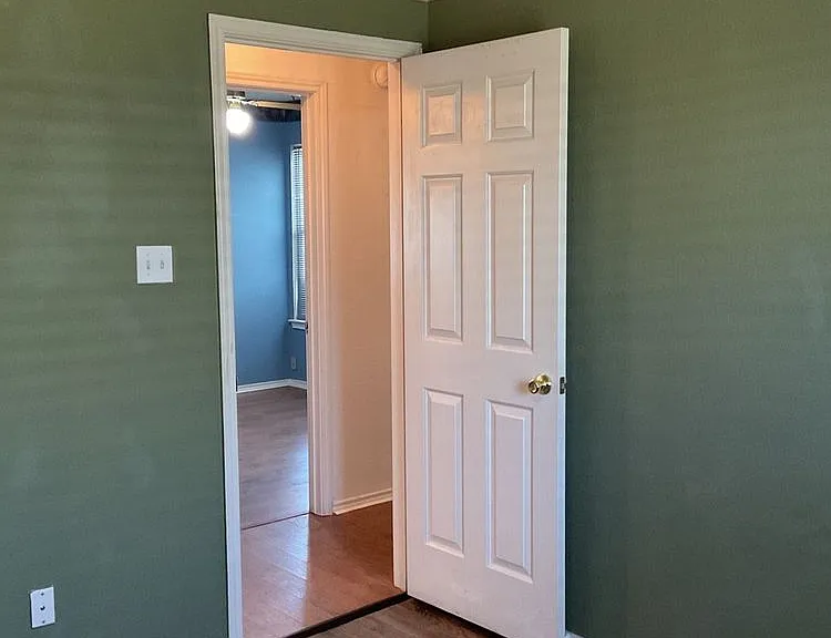 4705 Colby Dr — Photo 15