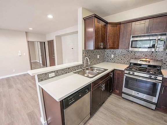 3rd image of 1837 N La Brea Ave APT 6