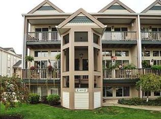 1099 Riverside Dr APT F, Beaver, PA 15009