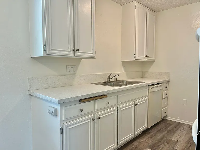 Monte Vista Townhomes — Photo 63