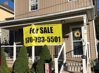 722 Lackawanna Ave, Mayfield, PA