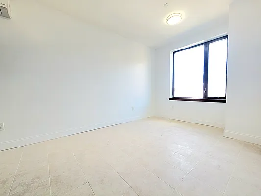 Rented by Nest Seekers International | media 3