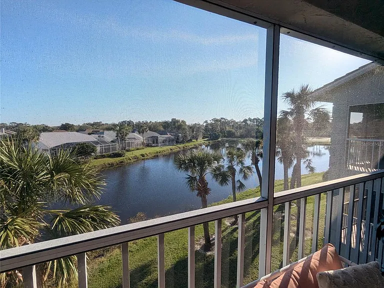 9300 Clubside Cir #1308 — Photo 9