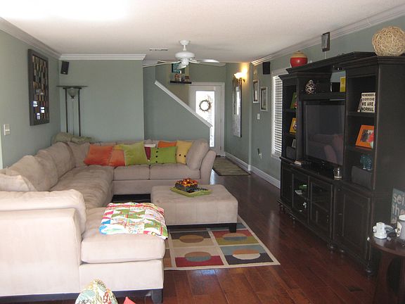 3rd image of 718 Marsh Harbor Dr
