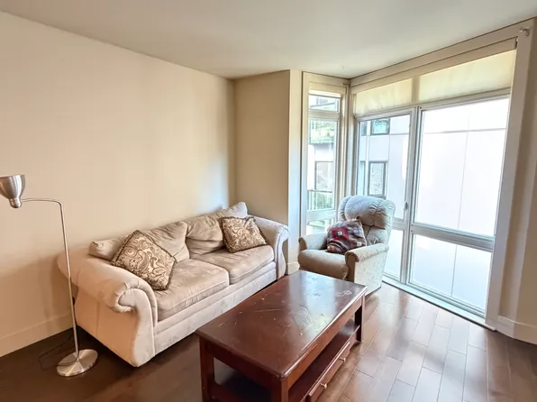 159 Denny Way, Seattle, WA
