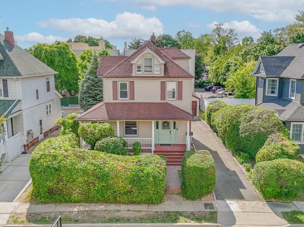 108 N Forest Avenue, Rockville Centre, NY 11570