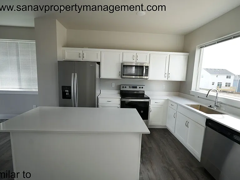 620 Kingfisher Dr — Photo 5