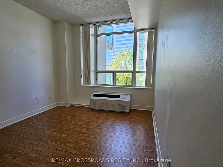 35 Bales Ave #501 — Photo 11