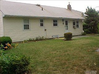 4th image of 130 Andrew Ave