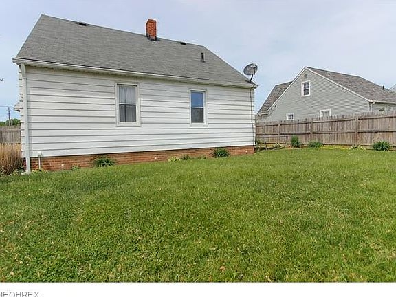 4th image of 16427 Pike Blvd