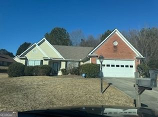 904 Steffi Ct, Lawrenceville, GA 30044