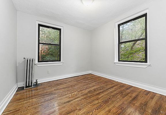 5th image of 4320 48th St APT G5