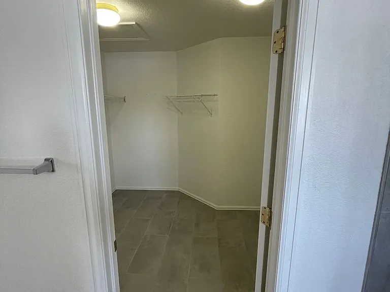 2965 E 109th Ave — Photo 23