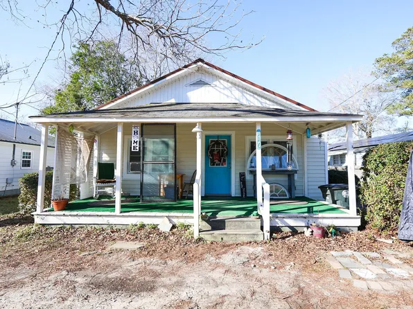 916 Maple St., Mullins, SC 29574